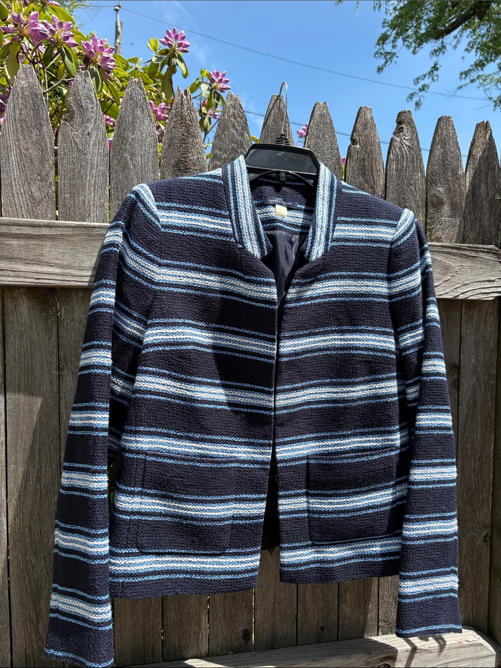 Tommy Hilfiger size 8 cotton blazer with clasp front.